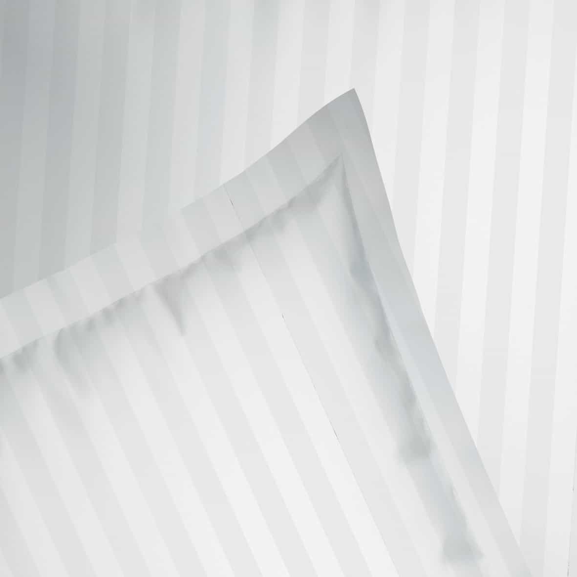 Set de 2 taies d'oreiller satin de coton rayure tissé dobby - Blanc 01 - 2 x (80 x 80 cm) – Image 3