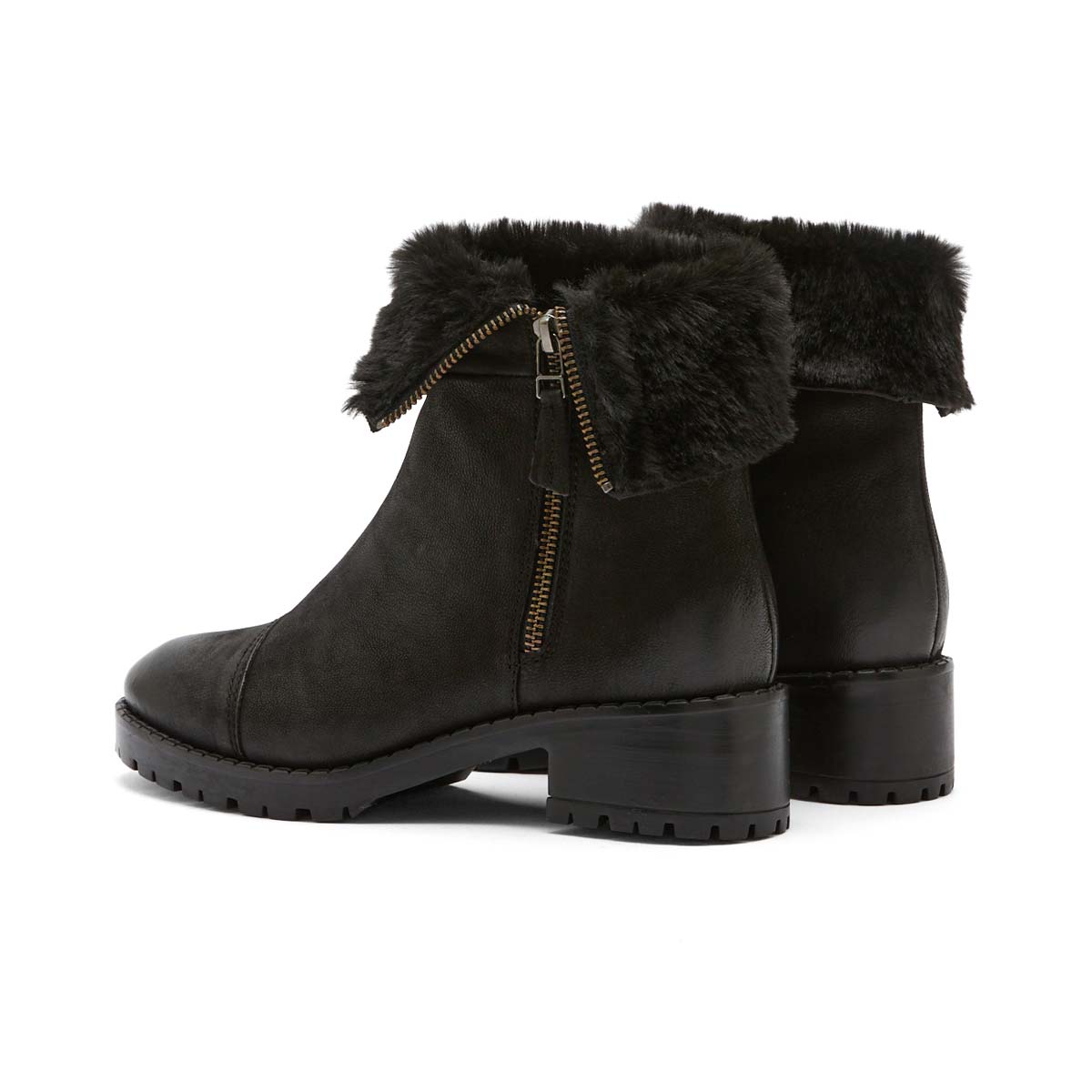 Oli Noir – Image 3