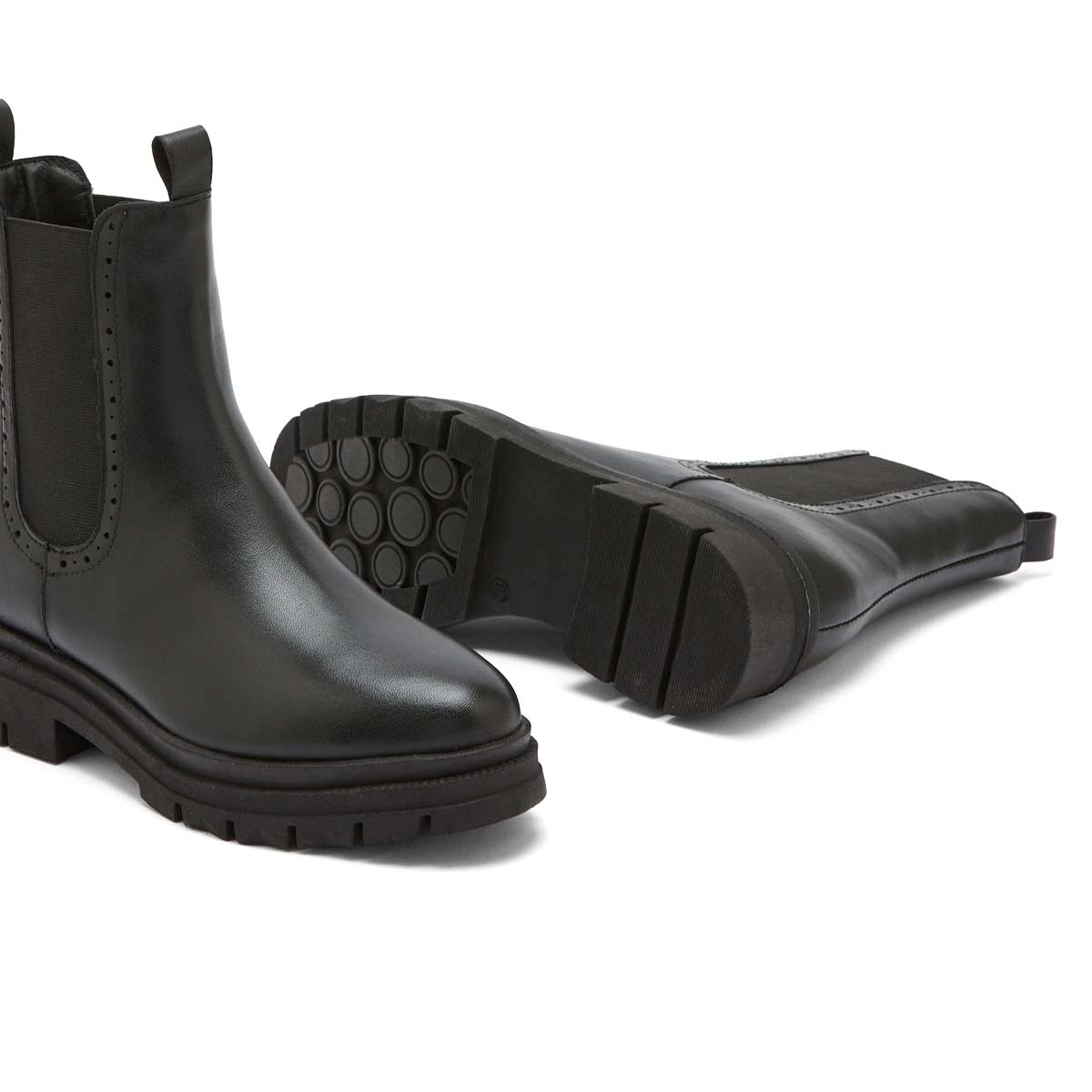 Olia Noir – Image 4